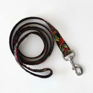 Coats & Clark Sewing Holiday Dog Leash