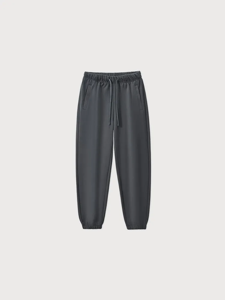 Outdoor Enthusiast Men's Exploration-Ready Jogging Pants