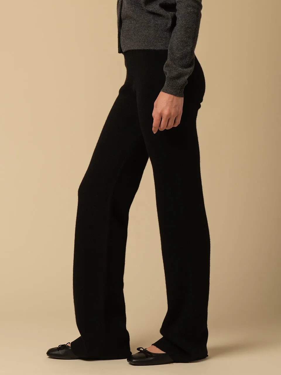 Straight Fit Pants_Black